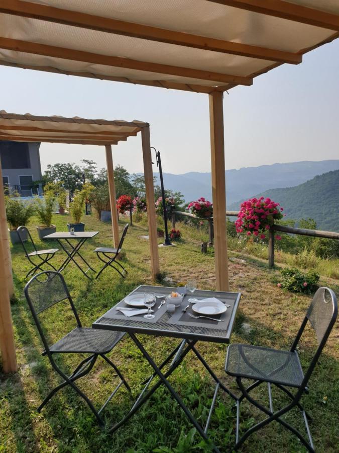 Cascina Brichat Alta Langa Serravalle delle Langhe Εξωτερικό φωτογραφία