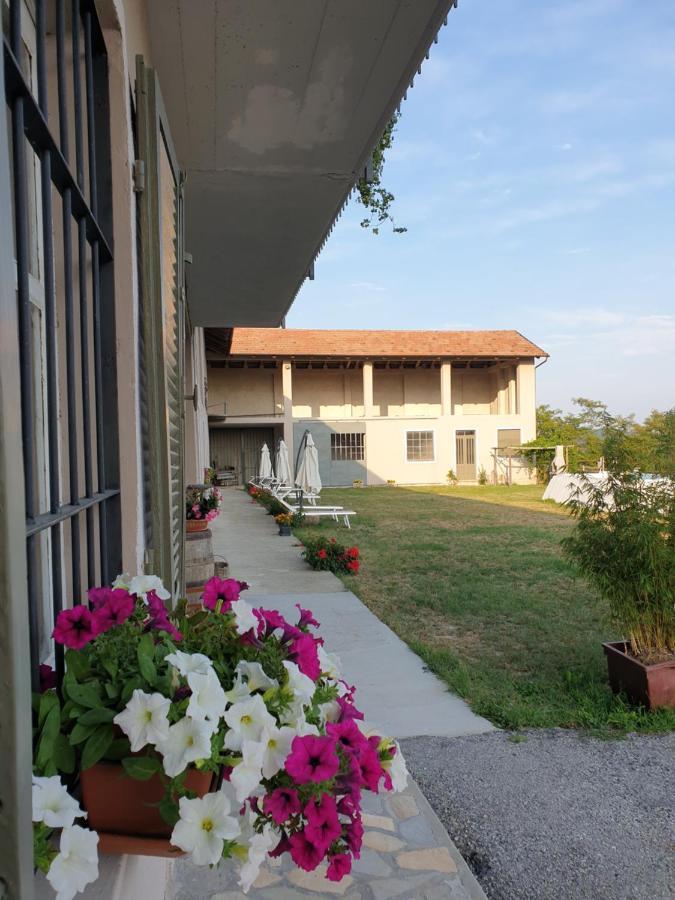 Cascina Brichat Alta Langa Serravalle delle Langhe Εξωτερικό φωτογραφία